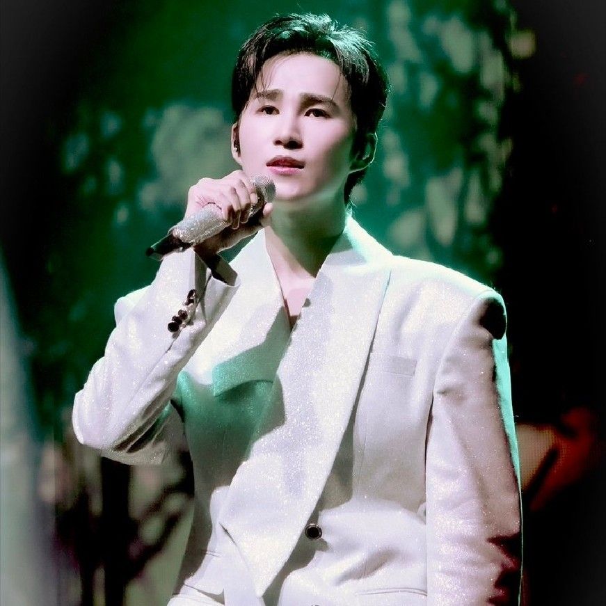 粉絲拍下的金熙栽瞬間