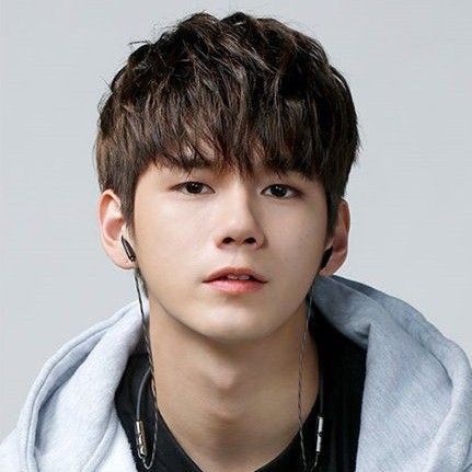 Behind-the-scenes cut of Ong Seongwu