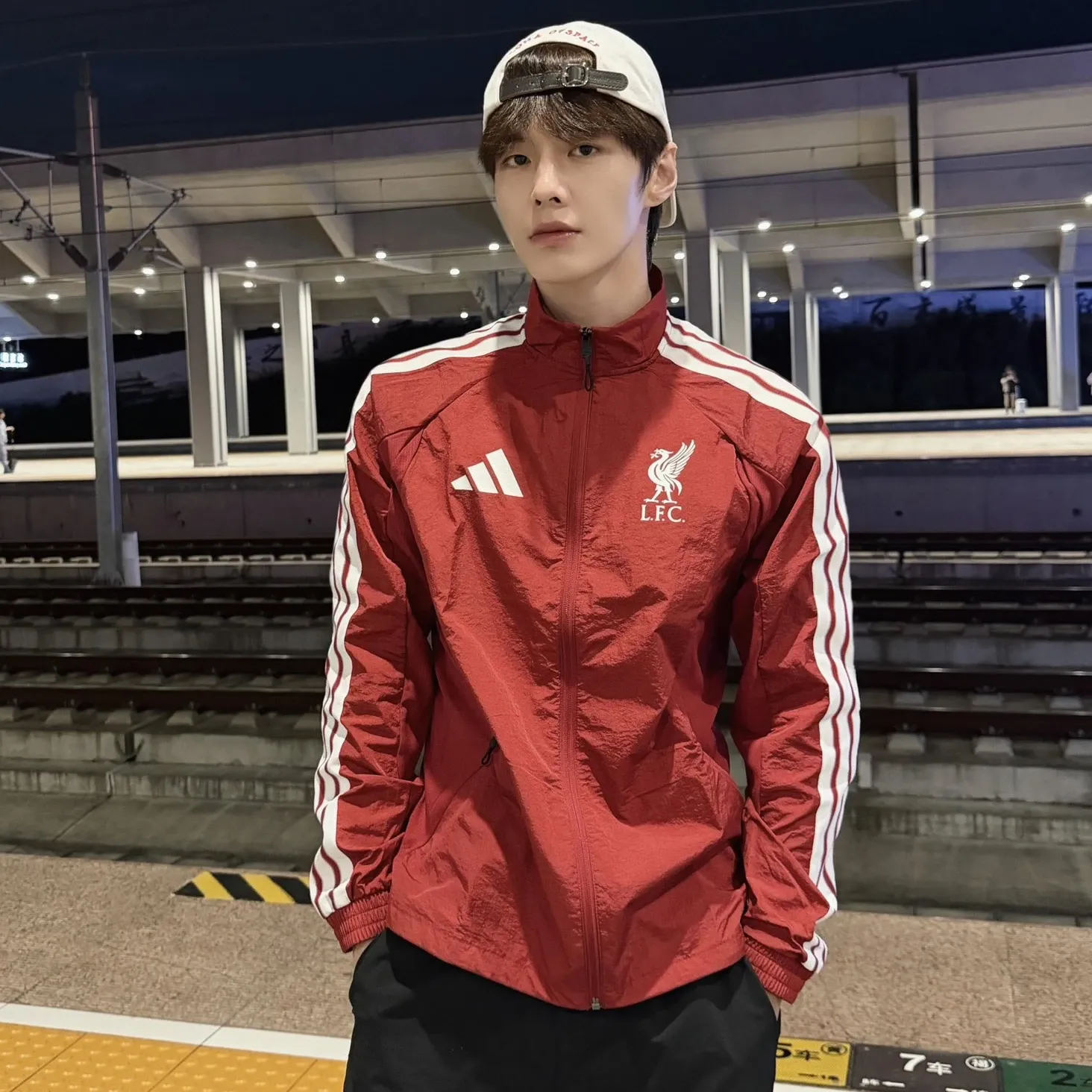 Latest photo of He Yu