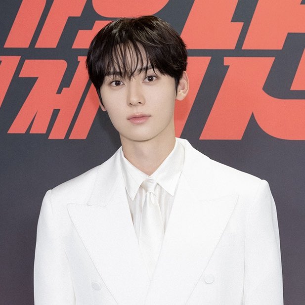 Latest photo of Hwang Minhyun