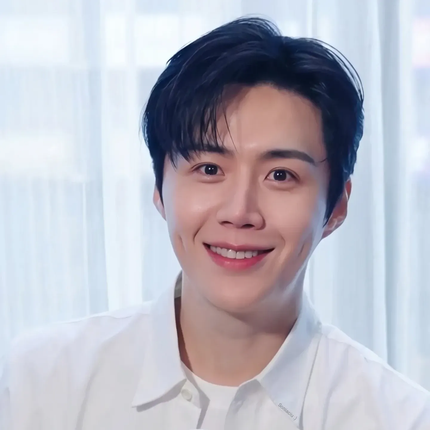 김선호 최근 활동샷