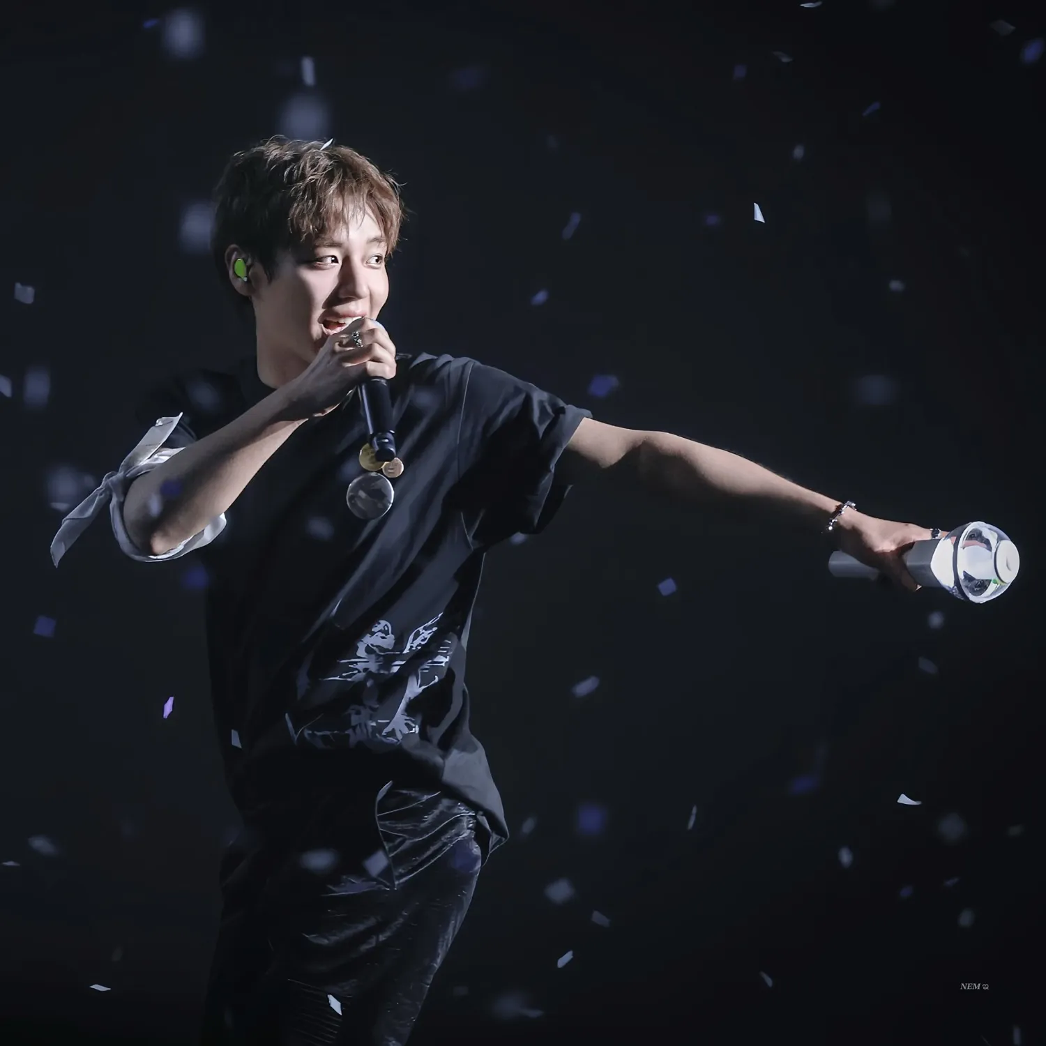 Recent activity shot of Park Jihoon