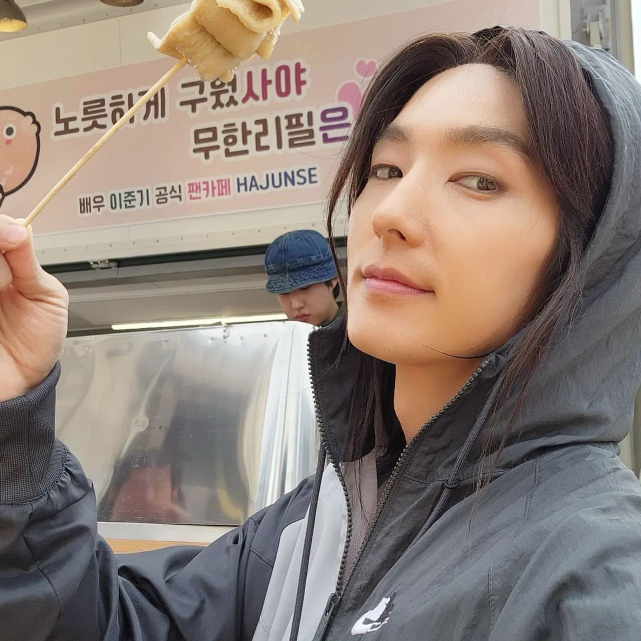 Recent activity shot of Lee Joongi