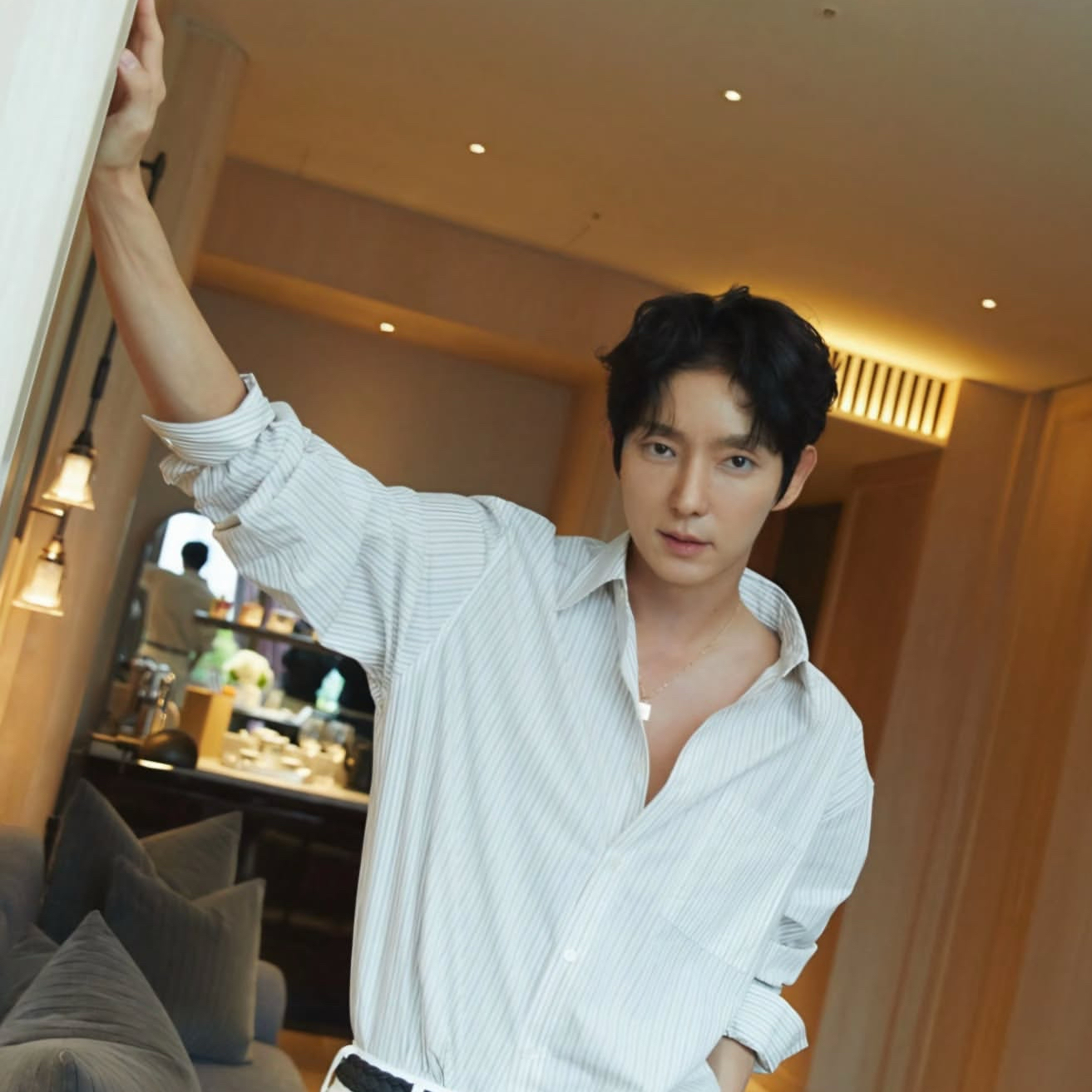 A moment captured by a fan of Lee Joongi