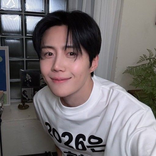 Recent activity shot of Kim Seonho