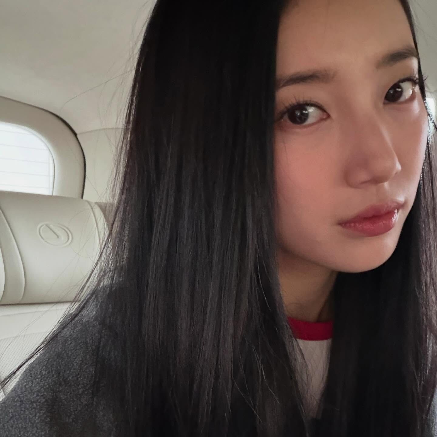 ペ・スジの最新写真