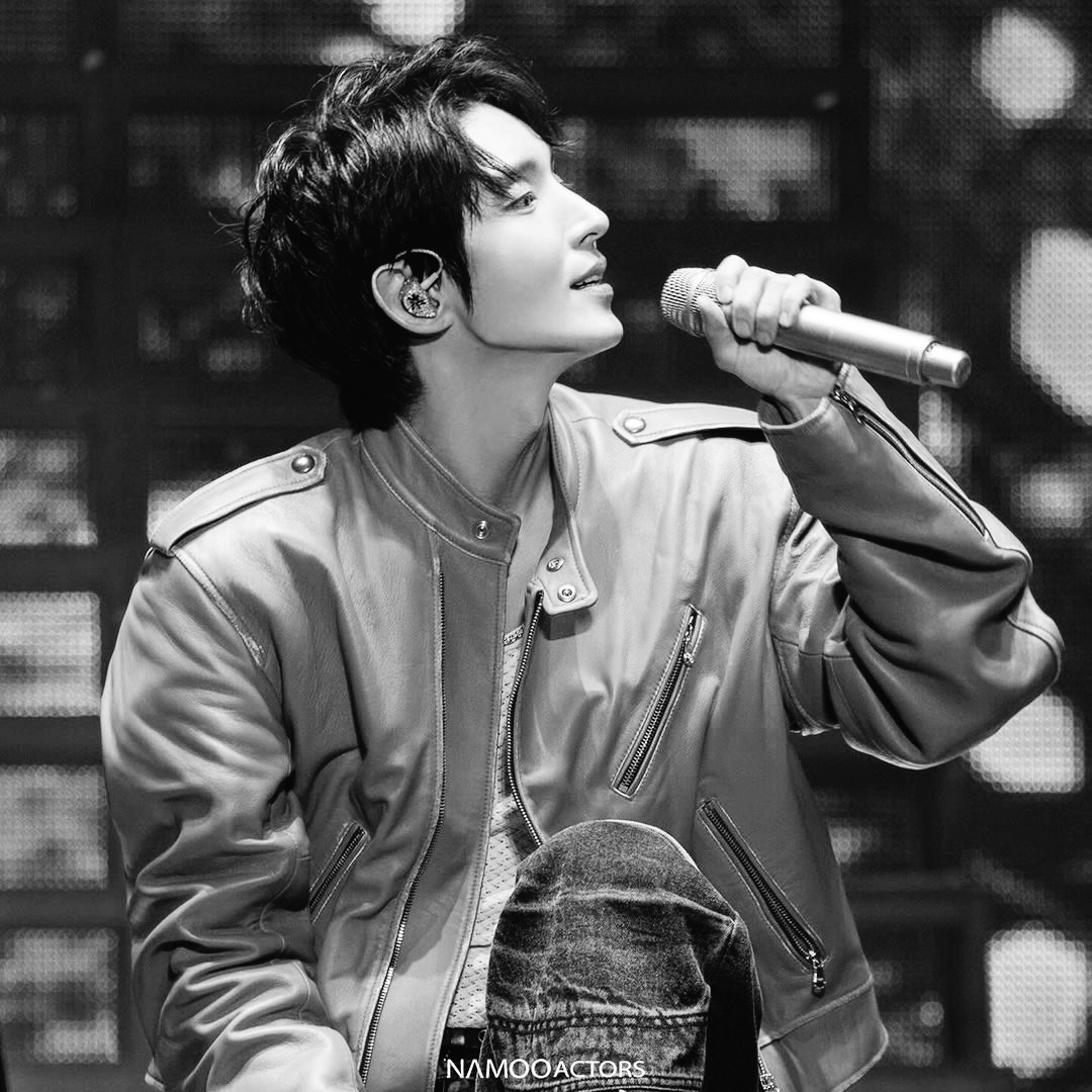 Behind-the-scenes cut of Lee Joongi