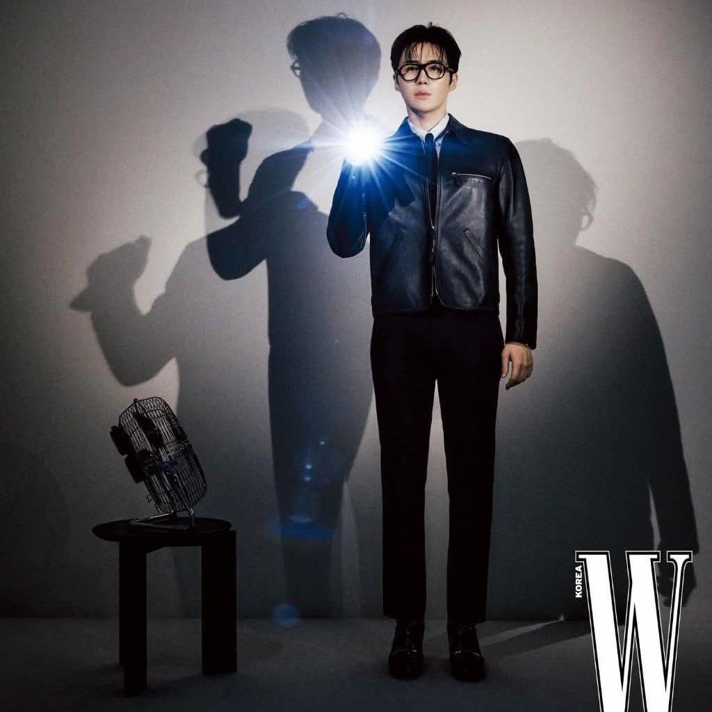 Foto kegiatan terbaru dari Kim Seonho