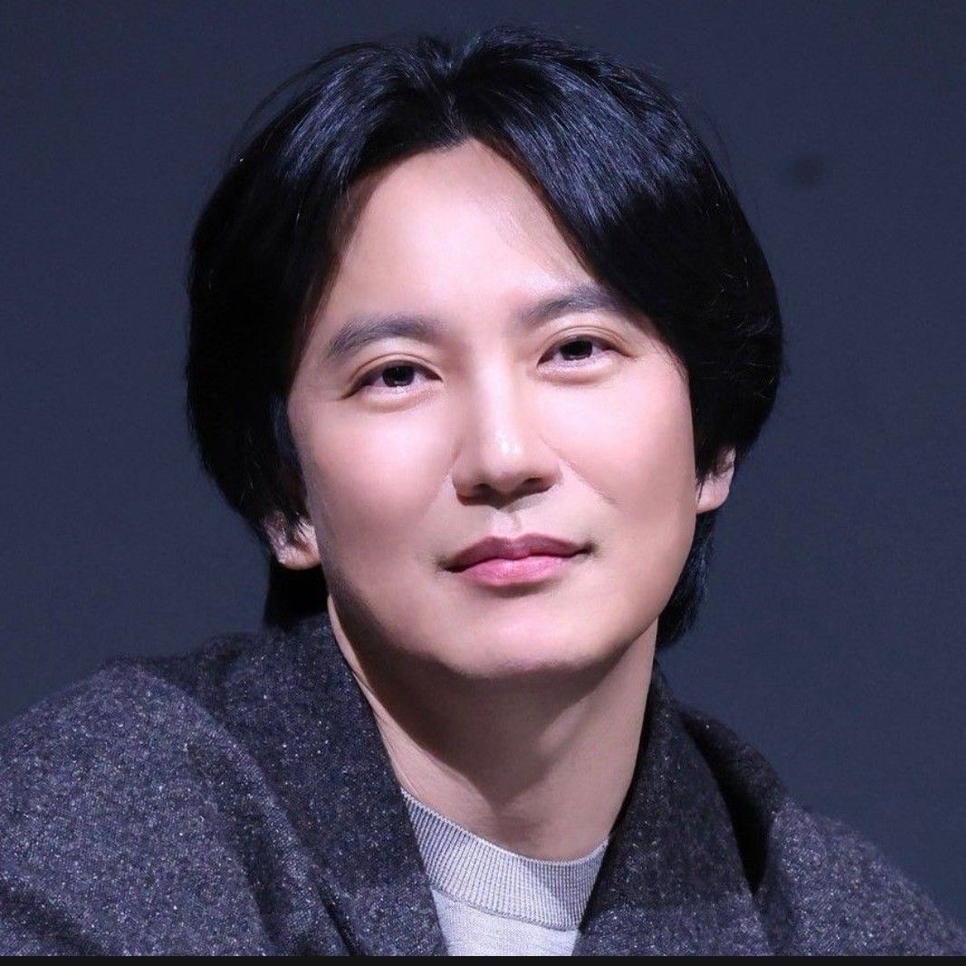 Recent activity shot of Kim Namgil
