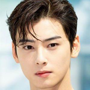 粉丝拍下的车银优瞬间