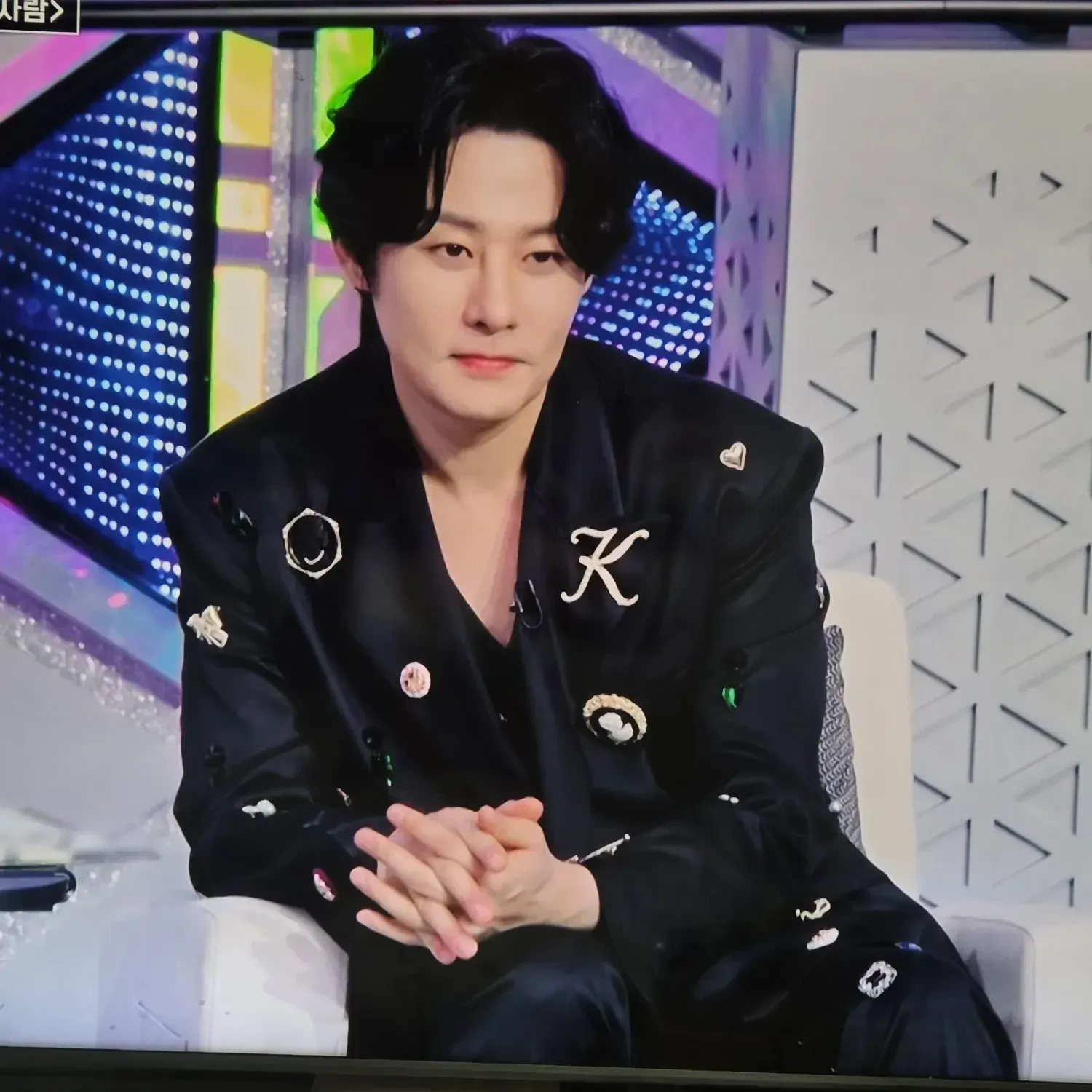 Behind-the-scenes cut of Kang Moonkyung