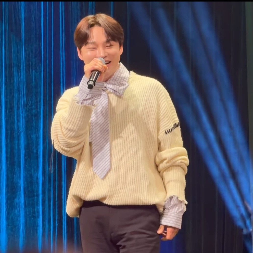 Momen yang diabadikan oleh penggemar Park Seojin