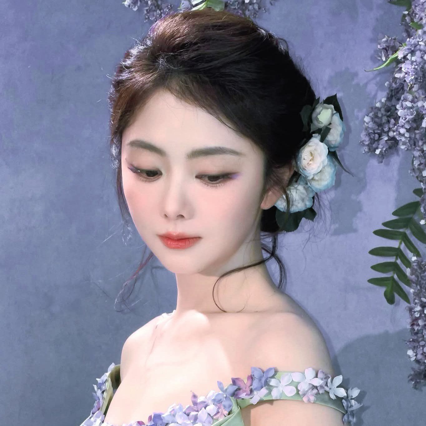 A moment captured by a fan of Tan Song Yun