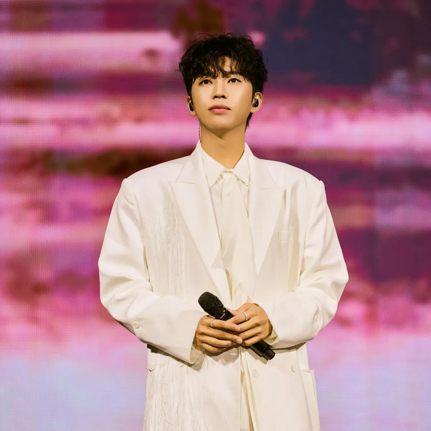 Foto terbaru dari Lim Youngwoong