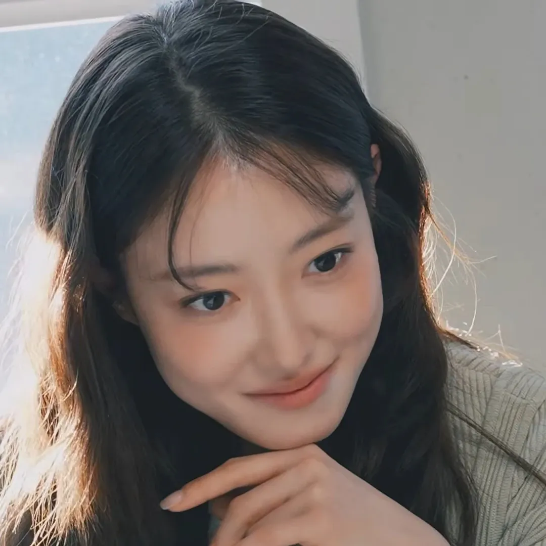 Latest photo of Lee Seyoung