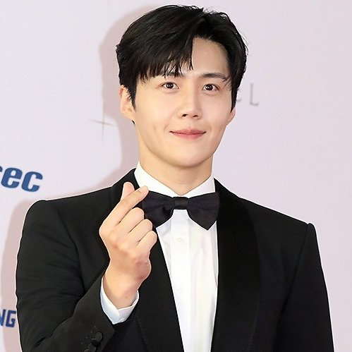 Foto terbaru dari Kim Seonho