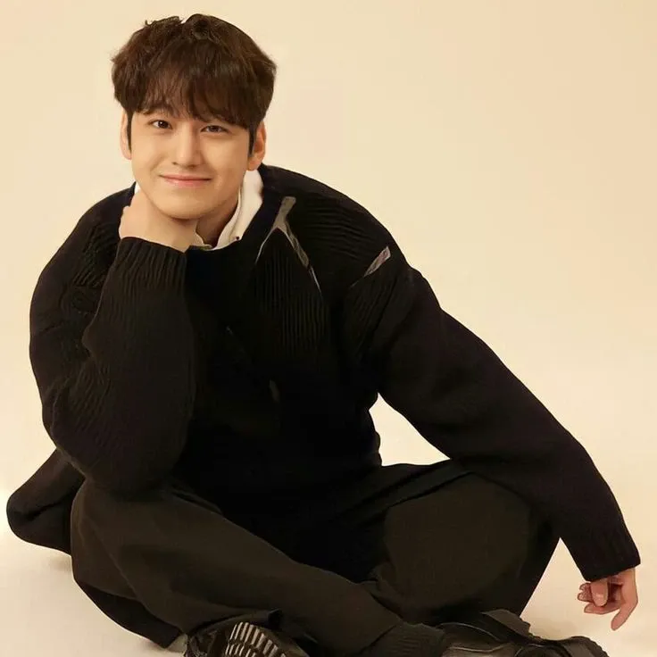 Recent activity shot of Kim Bum