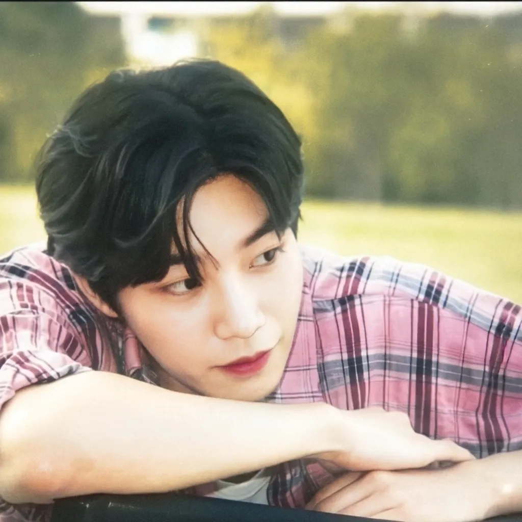 Recent activity shot of Kim Jaeyoung
