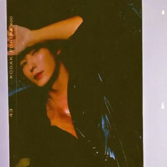 A moment captured by a fan of Lee Joongi