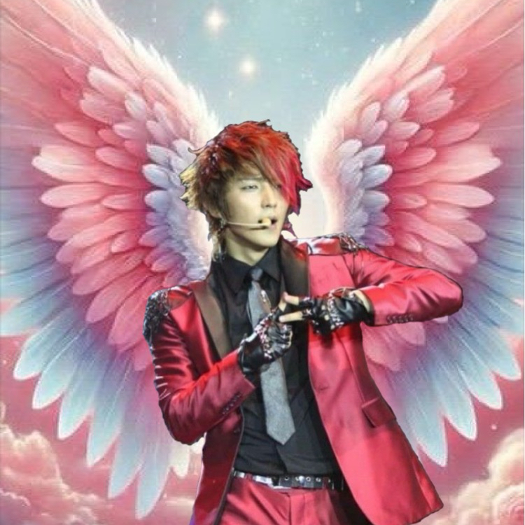 Behind-the-scenes cut of Lee Joongi