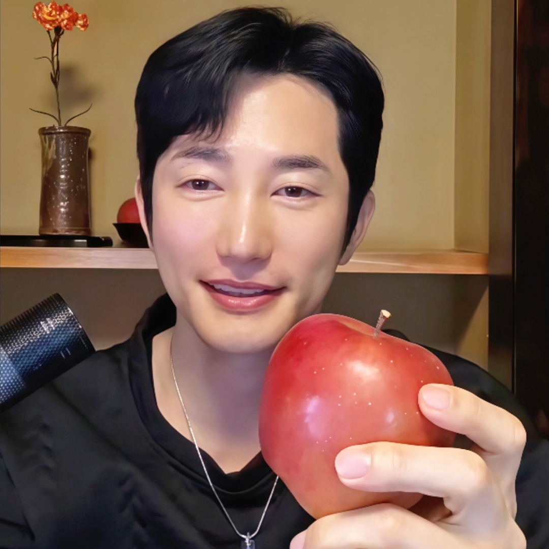 コミュニティで話題の人気セレブコンテンツ