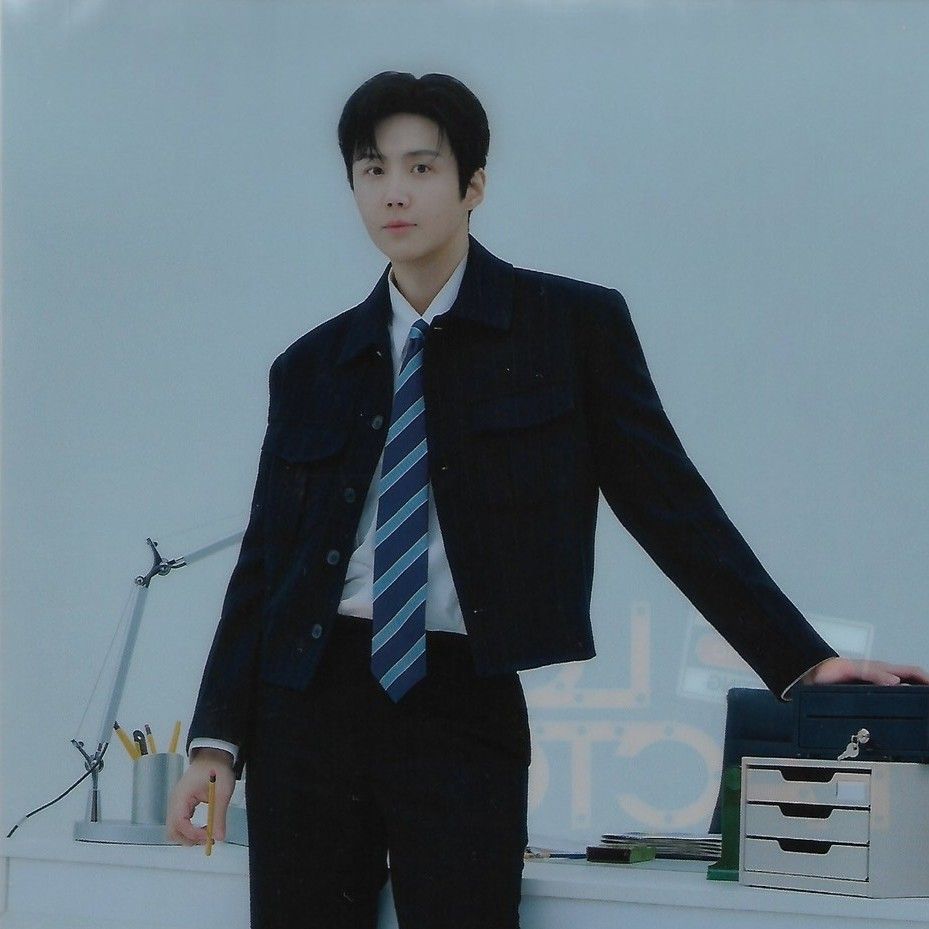 Foto kegiatan terbaru dari Kim Seonho