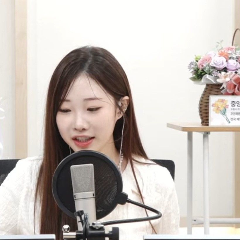 Behind-the-scenes cut of Jung Seojoo