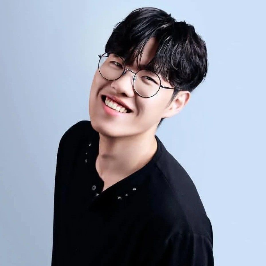 A moment captured by a fan of Oner