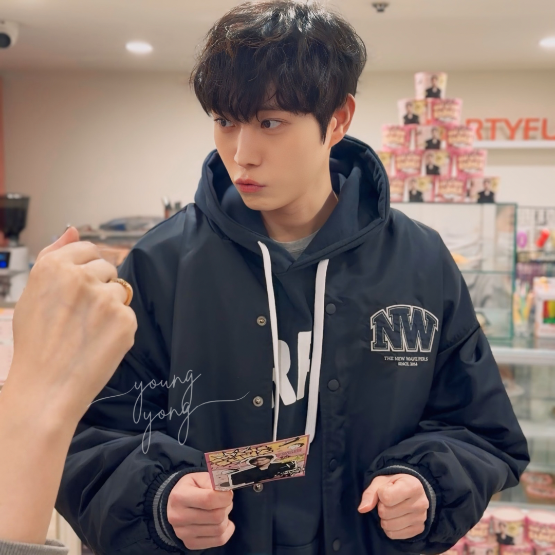 Latest photo of Kim Youngdae