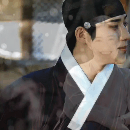 Behind-the-scenes cut of Nam Jihyeon