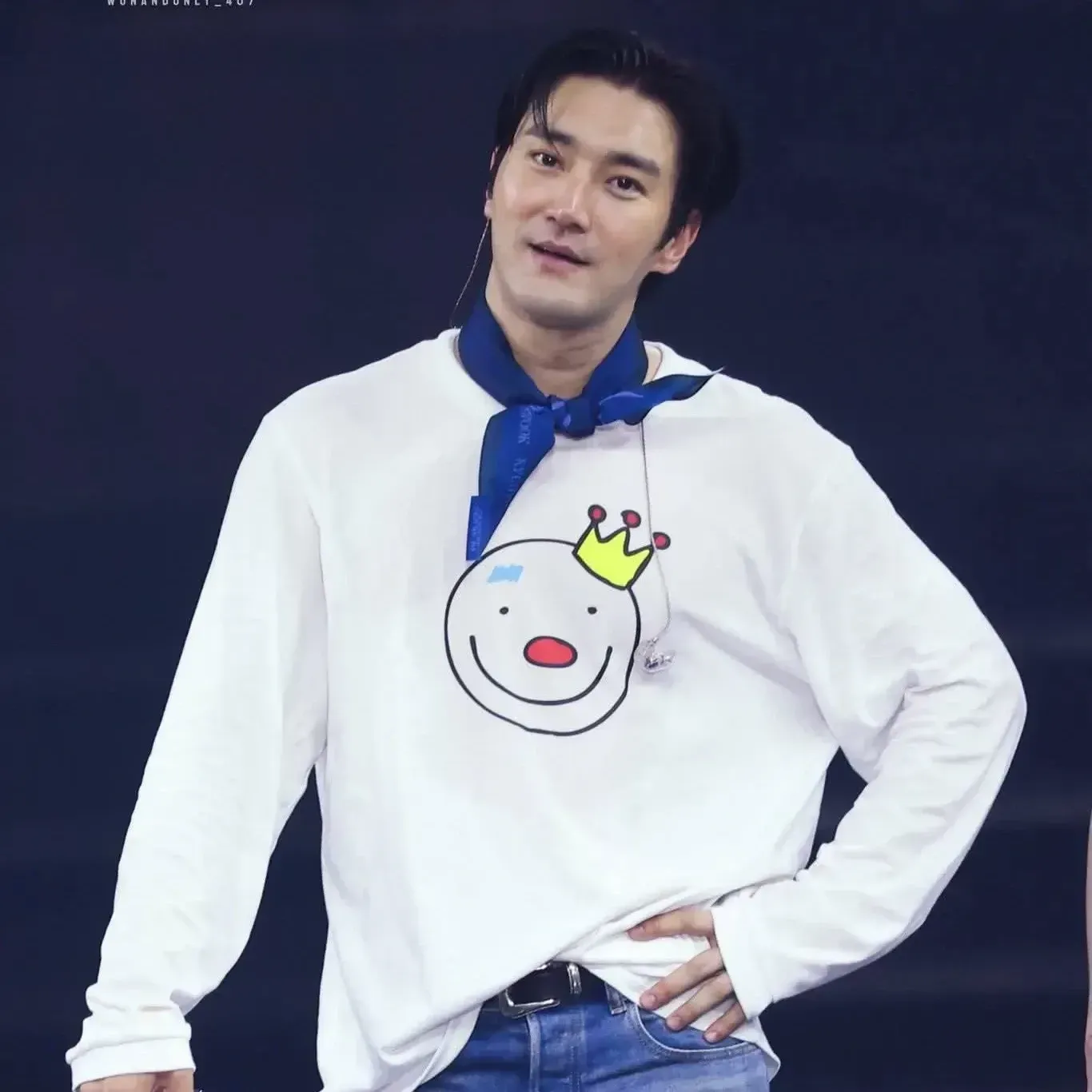 Recent activity shot of Choi Siwon