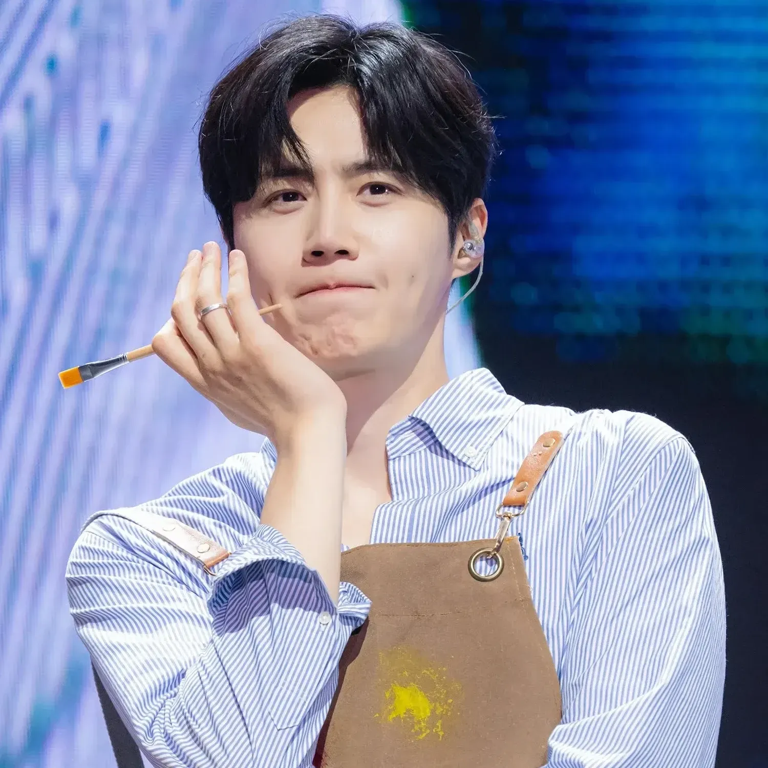 金宣虎的最新照片