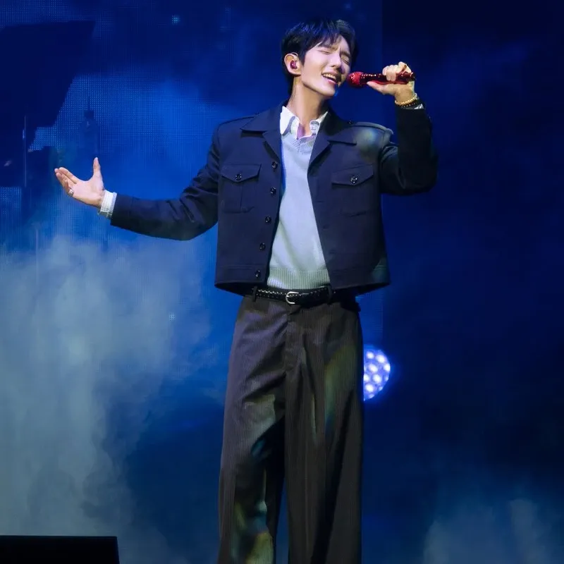 Momen yang diabadikan oleh penggemar Lee Joongi