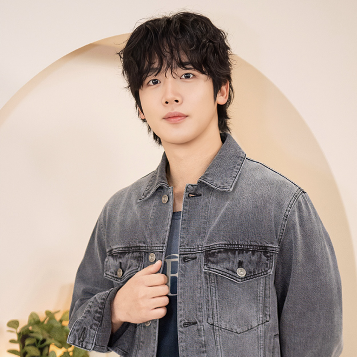 Recent activity shot of Kim Yohan