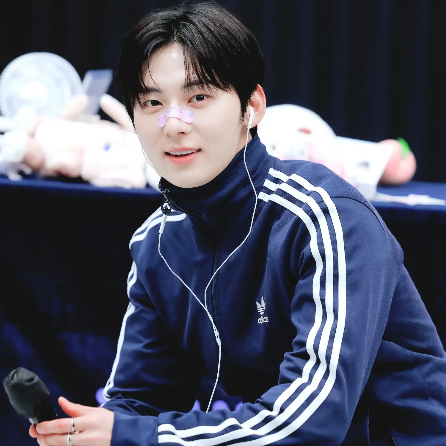 Behind-the-scenes cut of Hwang Minhyun