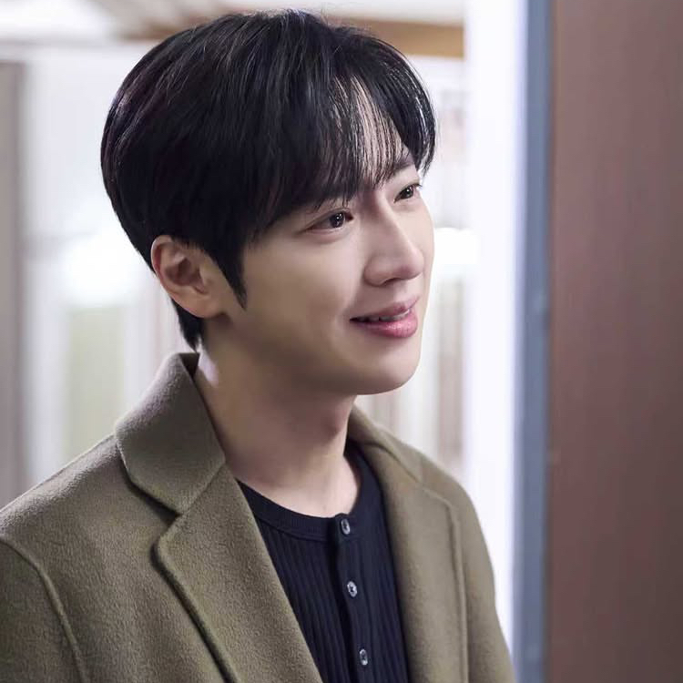 コミュニティで話題の人気セレブコンテンツ