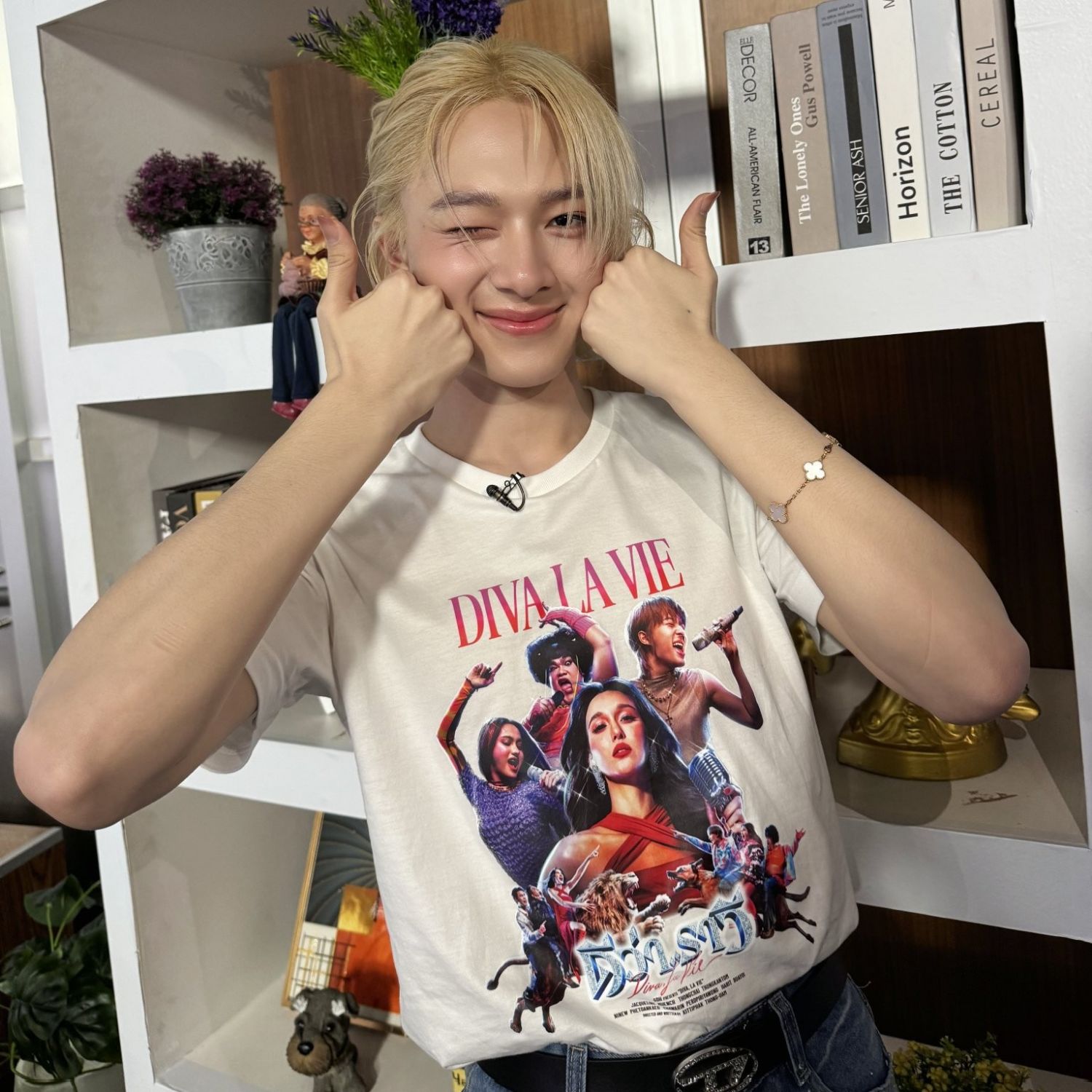 A moment captured by a fan of NuNew