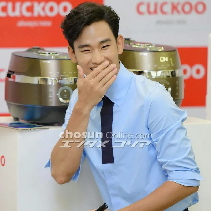 Behind-the-scenes cut of Kim Soohyun