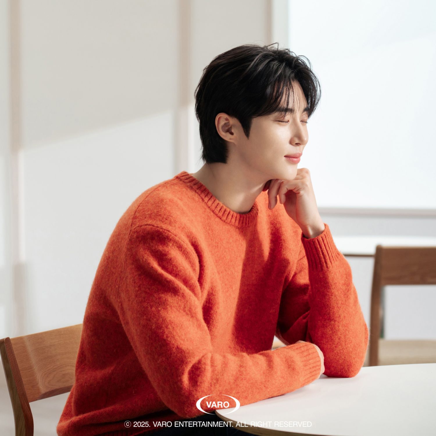 Recent activity shot of Byeon Wooseok