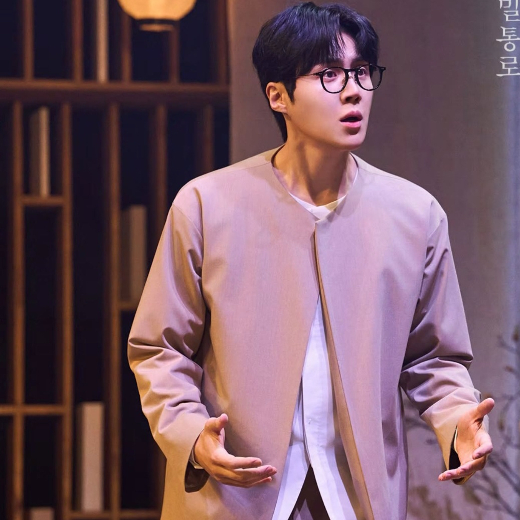 Foto kegiatan terbaru dari Kim Seonho