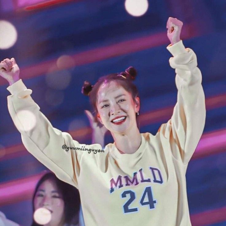 粉絲拍下的宋智孝瞬間