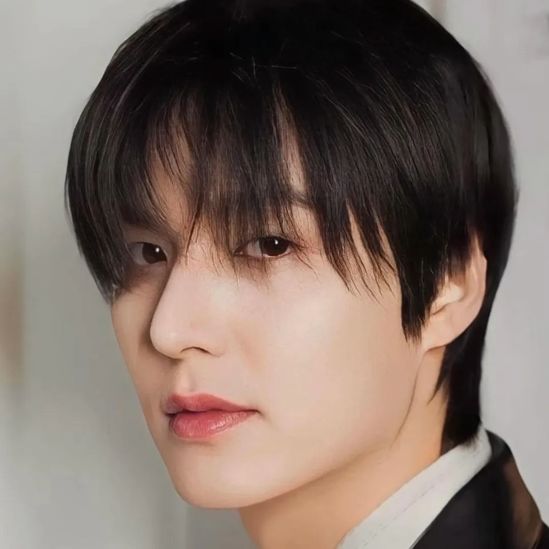 Behind-the-scenes cut of Lee Minho