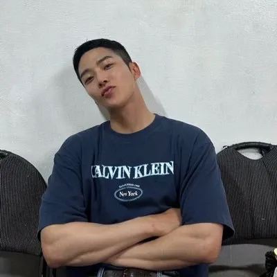 Foto terbaru dari Rowoon