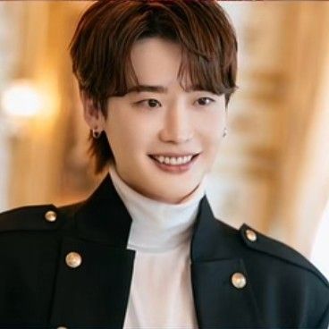 李鍾碩的最新照片