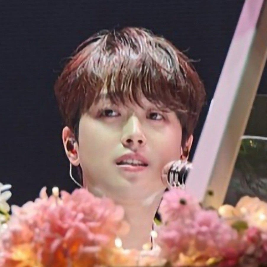 Foto kegiatan terbaru dari Lee Chanwon