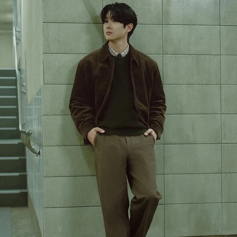 A moment captured by a fan of Choi Wooshik