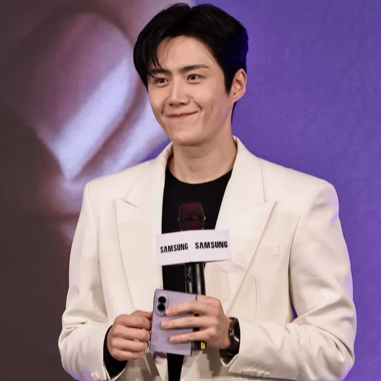 Foto kegiatan terbaru dari Kim Seonho