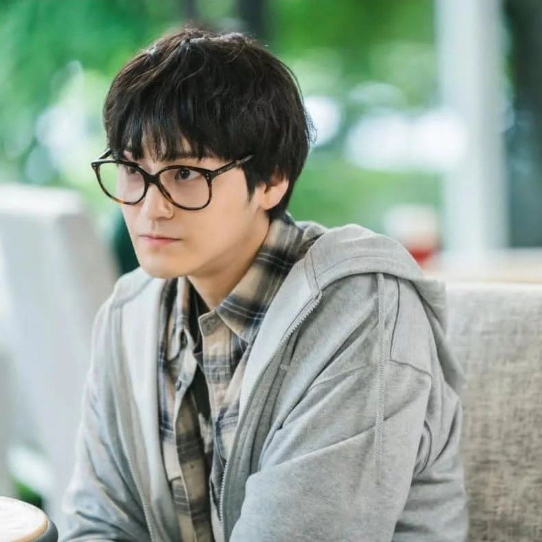 Latest photo of Kim Bum