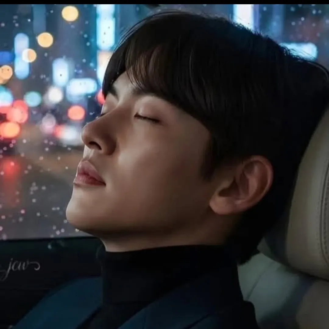 粉丝拍下的池昌旭瞬间