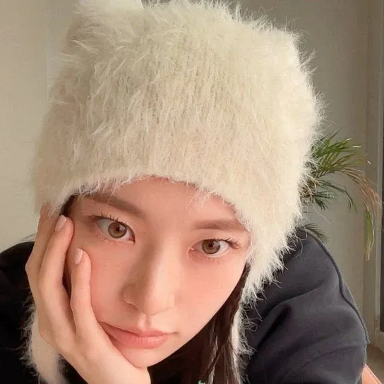 Behind-the-scenes cut of Gong Seungyeon